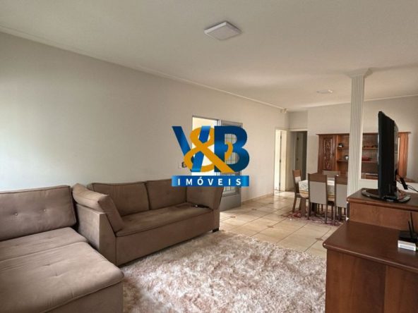 WhatsApp Image 2025-12-08 at 14.00.49 (2)